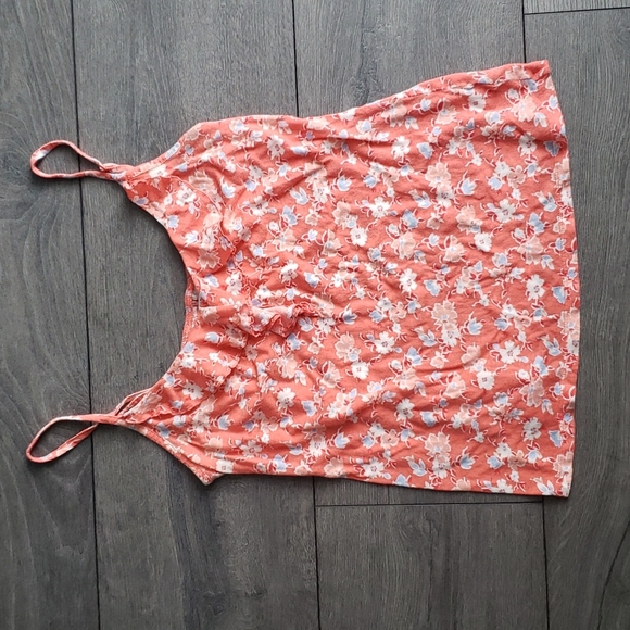 Floral Old Navy top - Picture 1 of 5